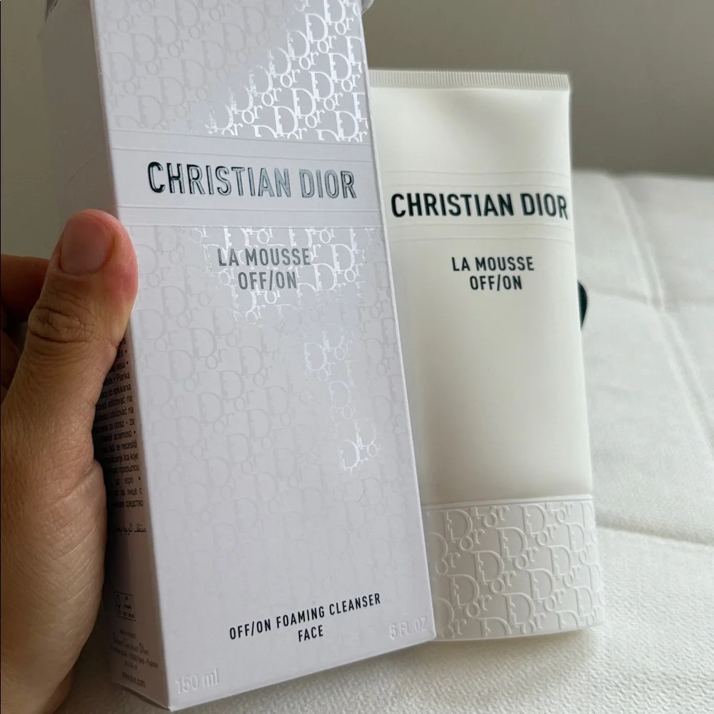 Dior Facial Cleanser La Mousse On/Off Foaming Face Wash Cleanser AMAZING